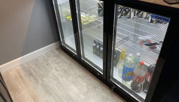 Bar cooling cabinet